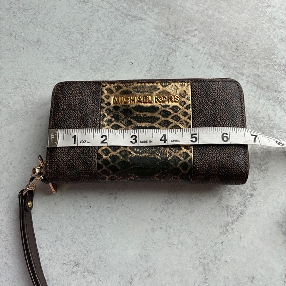 Michael Kors Chocolate Brown Wallet with Gold Hardware - Picture 9 of 9